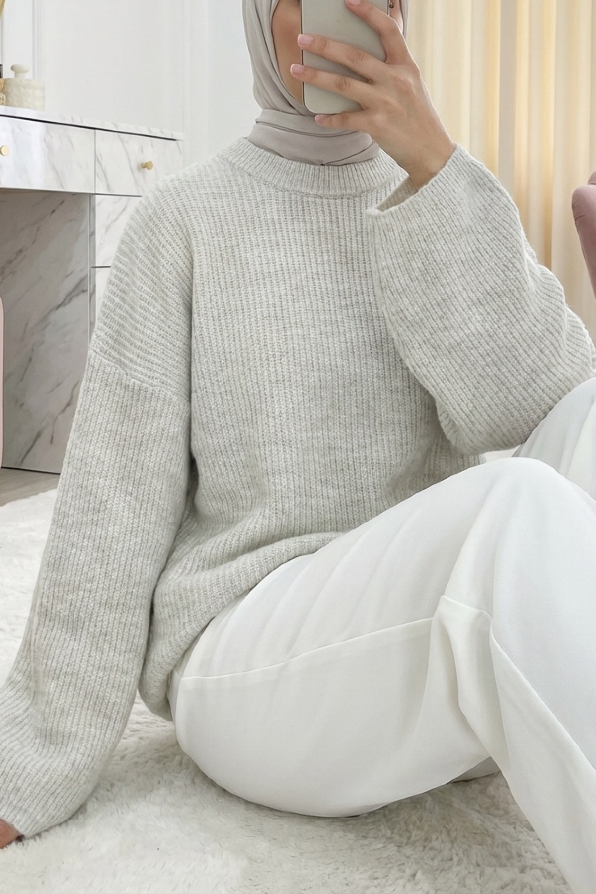 Round Neck Loose Knit Sweater -Cream color