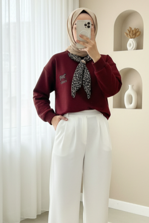 Scarf Leopard Emblem 3 Yarn Sweater -Maroon