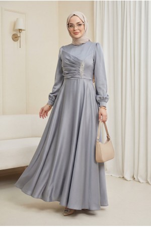 فستان من الساتان بتصميم أمامي منسدل وتطريزات حجرية -فضة