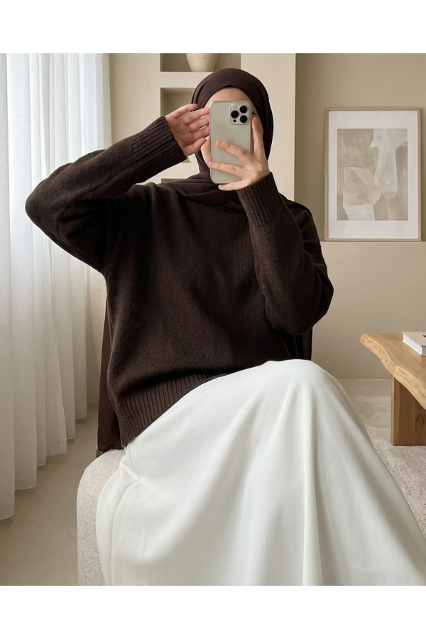 Loose-fitting turtleneck knitted sweater -Dark Coffee