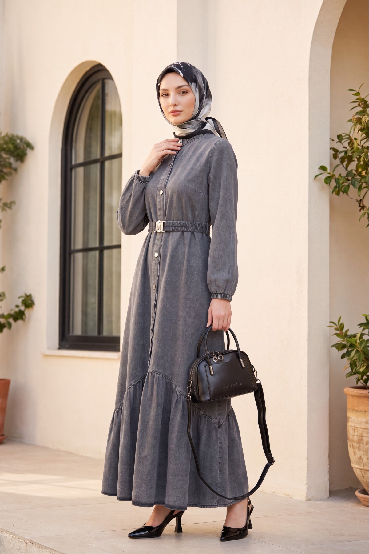 Long Denim Dress with Elastic Waistband and Button Closure -Smoked 
