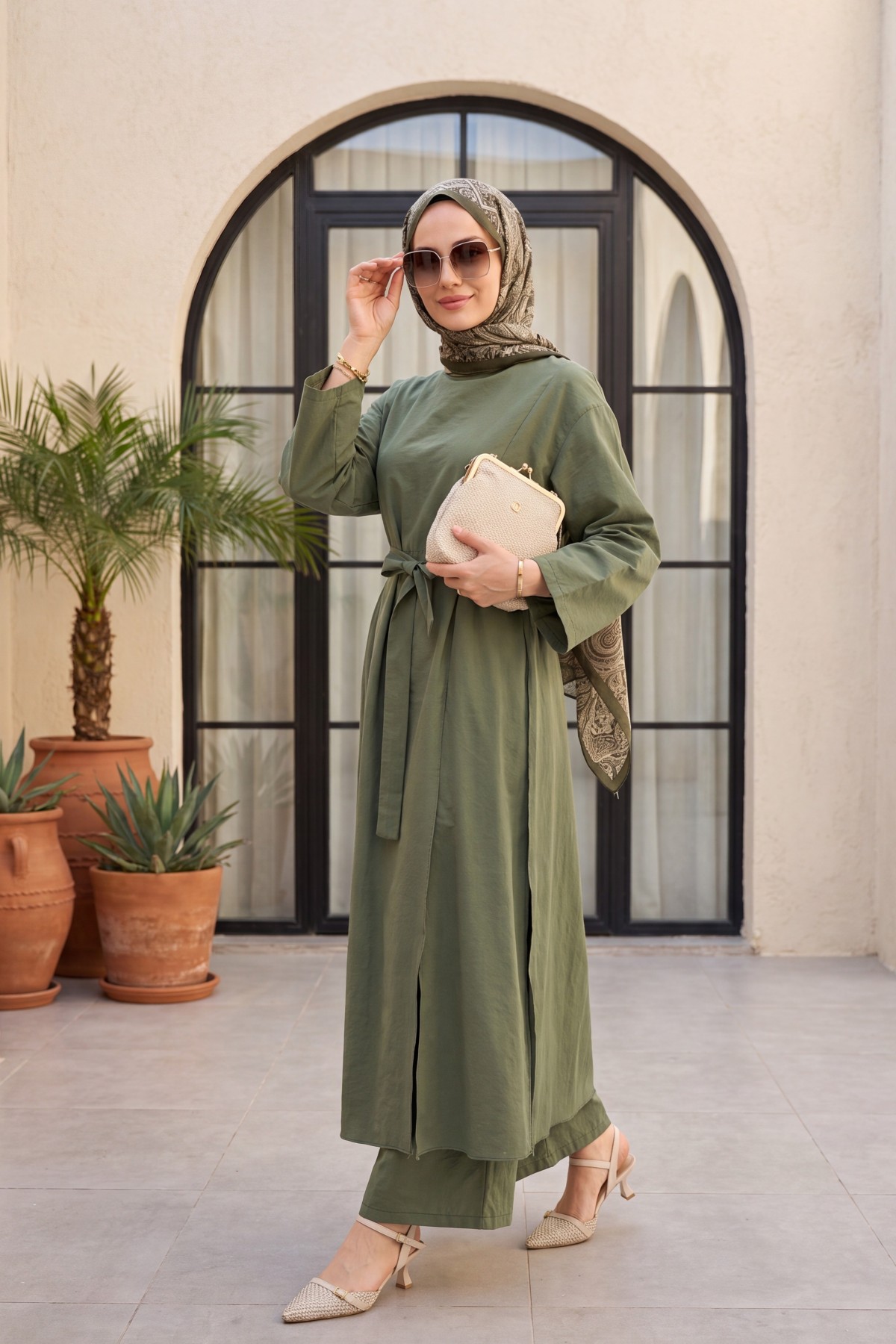 Modal Set with Long-Slit Tunic and Pocketed Trousers -Khaki