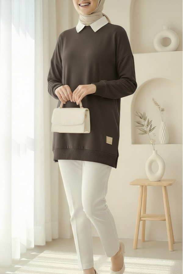 Crew Neck Slit Sweatshirt -Brown
