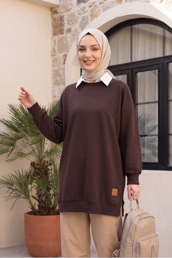 Crew Neck Slit Sweatshirt -Brown