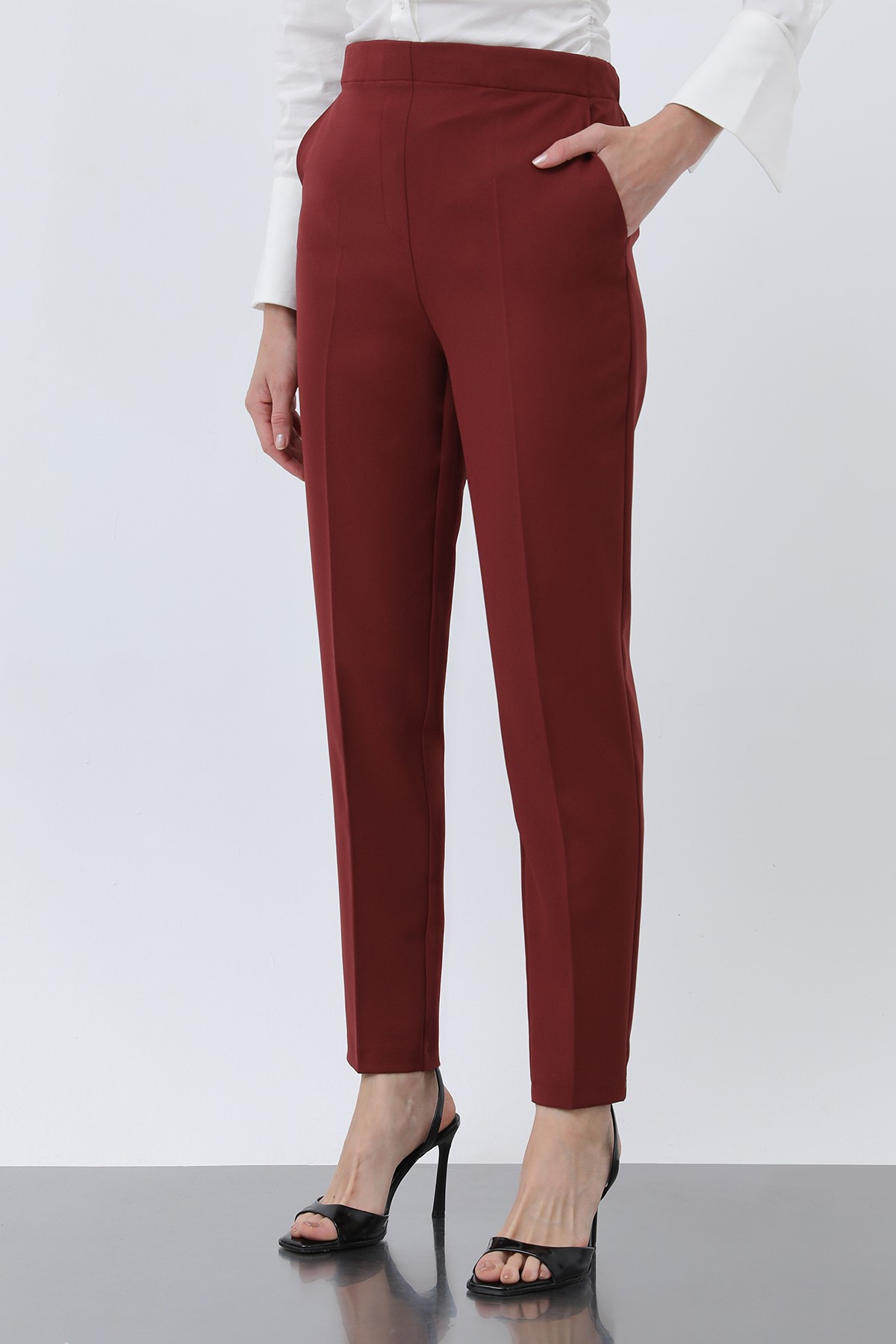 Women's Carrot Cut Pants  detay görseli