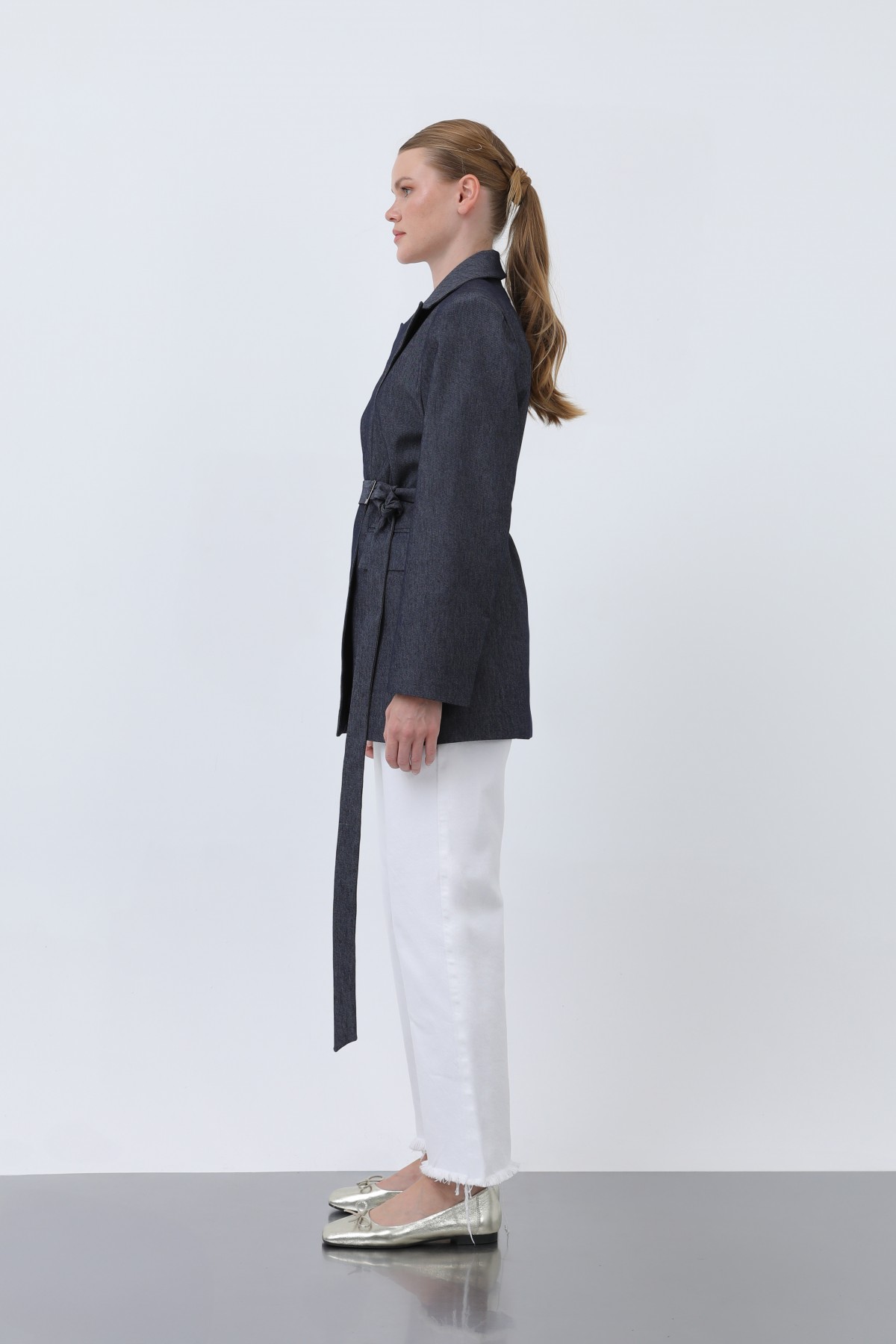 Women's Denim Blazer Jacket with Belt Detail and Shoulder Pads 