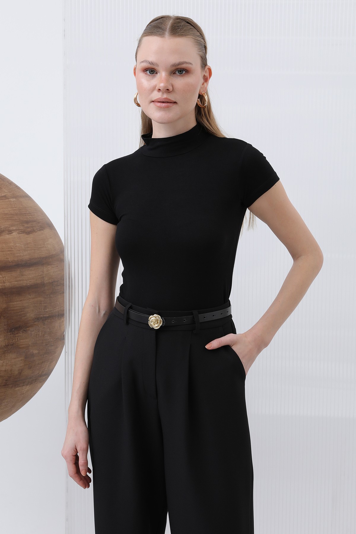 Women's Short-Sleeved Turtleneck Undershirt 