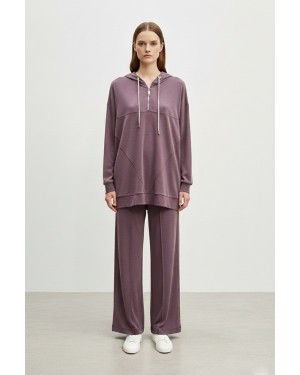 طقم سويت شيرت بغطاء رأس وبنطال نسائي بقصة مريحة