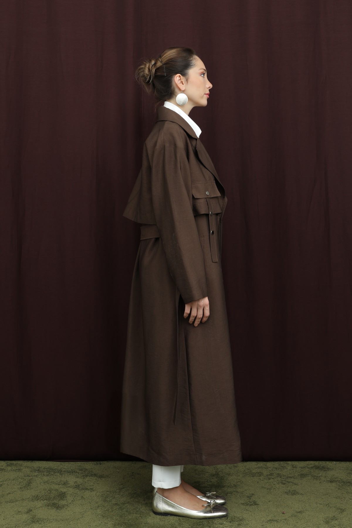 Women's Trench Coat with Pocket Flap Detail and Belt 