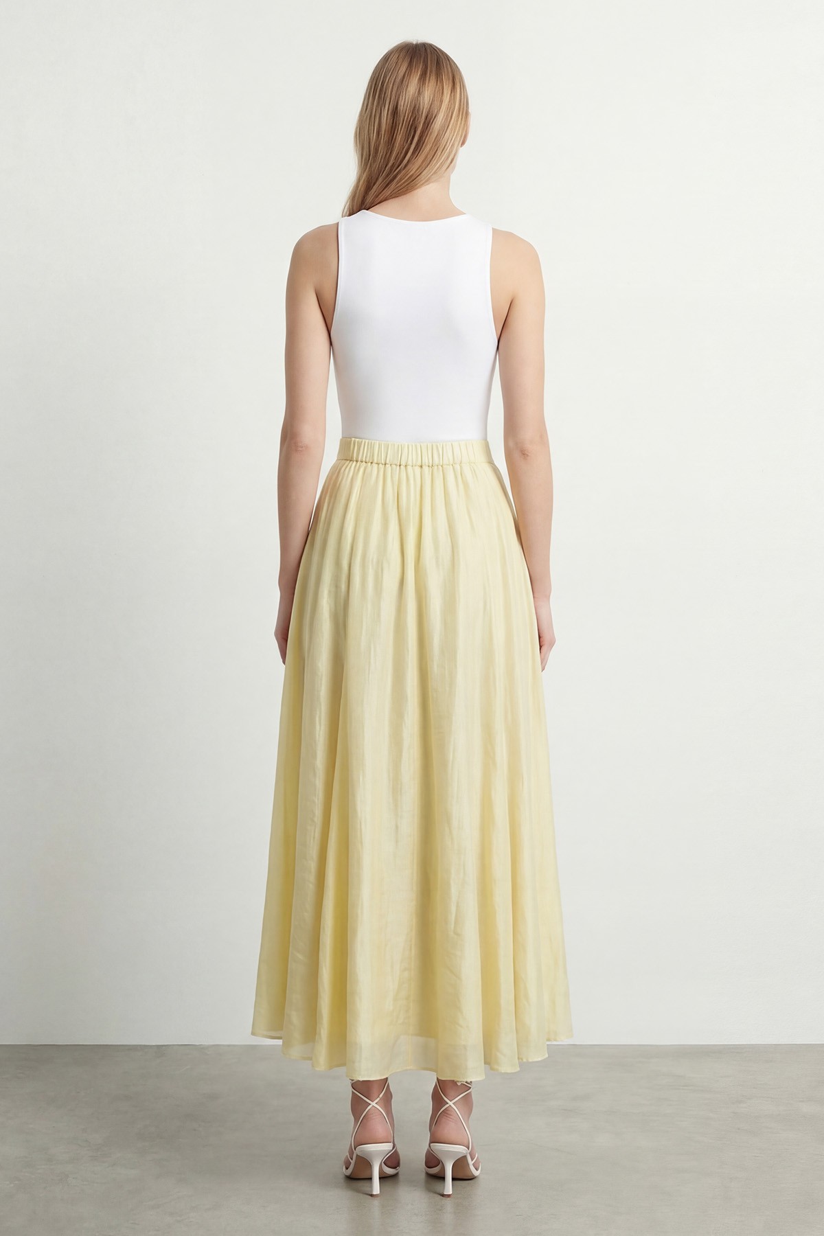 Women's Vertical Trim Bell-Cut Woven Skirt – 32483ETK