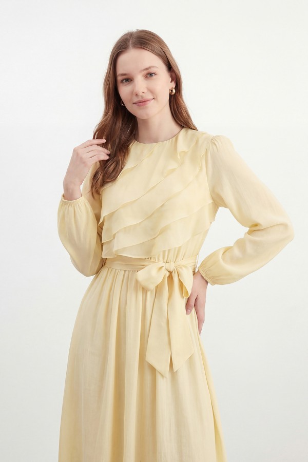 Women's Woven Dress with Ruffle Detail and Belt – 32485ELB