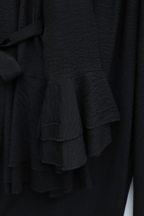 Jacquard Waffle Suit with Ruffled Cuffs and Wide Leg Trousers, and Belt. -Black