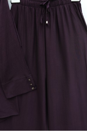 Cotton crinkle set with tunnel drawstring and elasticated waist trousers.   -Damson