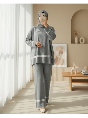 Eteği Ve Kolu Çizgili Triko Takım -Gri