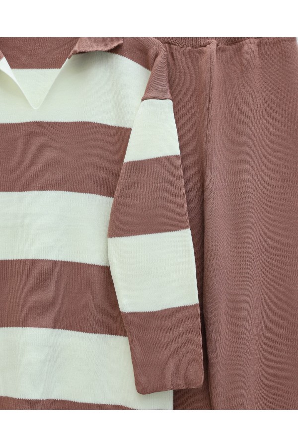V-Neck Knitwear Suit with Trousers -Dried rose