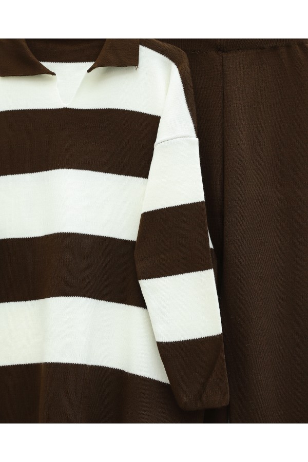 V-Neck Knitwear Suit with Trousers -Dark Coffee