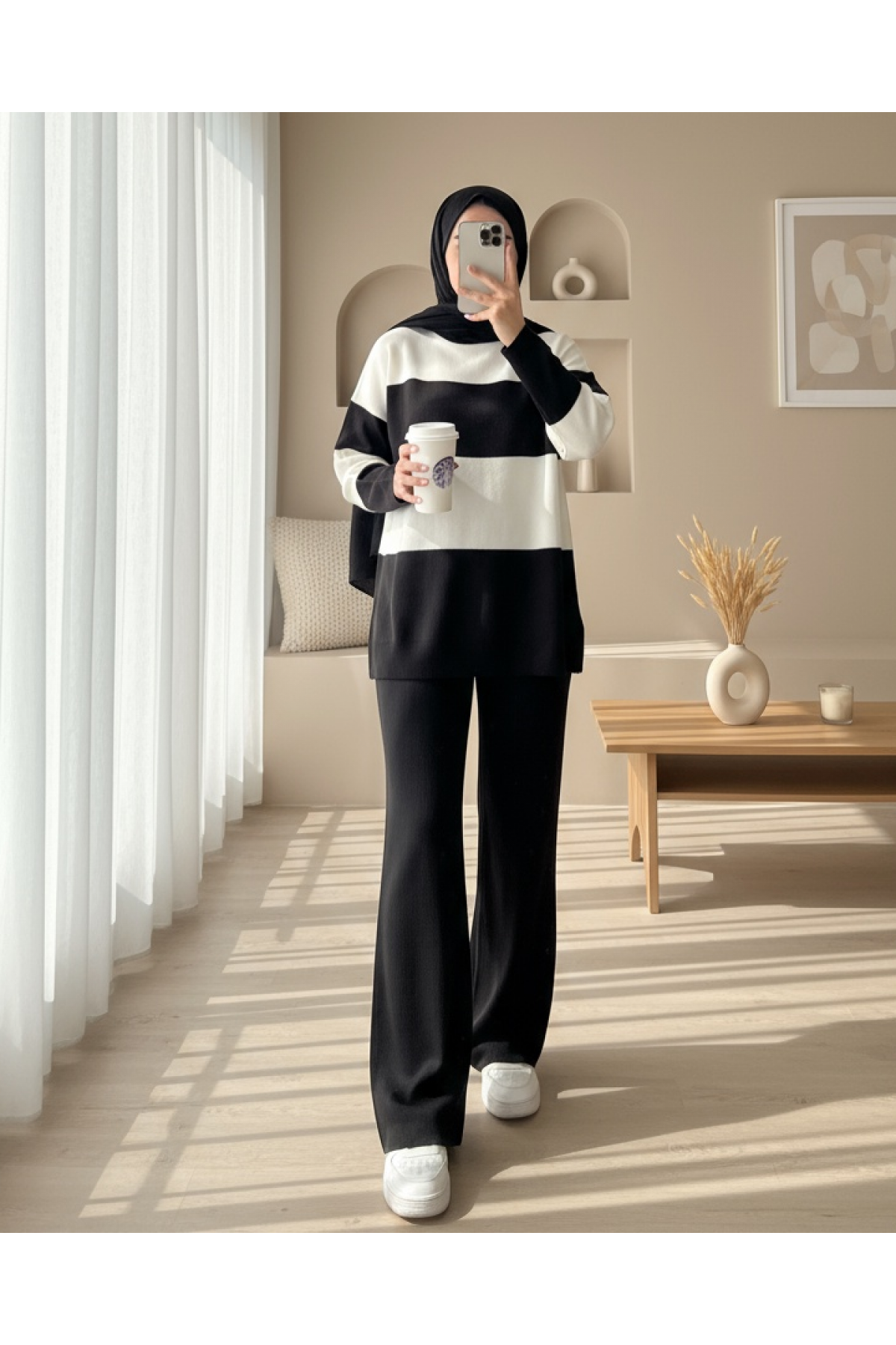 Half-Neck Knitwear Suit -Black