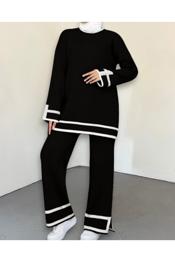Double Knitwear Set with Striped Cuffs -Black