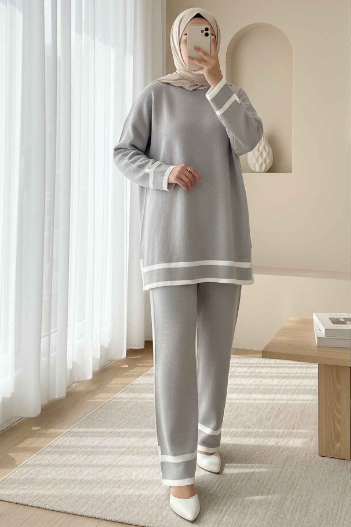 Double Knitwear Set with Striped Cuffs  -Grey