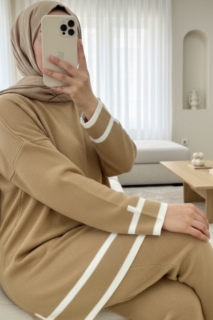 Double Knitwear Set with Striped Cuffs  -Snuff