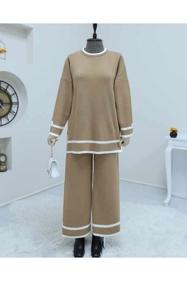 Double Knitwear Set with Striped Cuffs  -Snuff