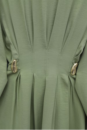 Pileli Beli Kemerli Toka Detaylı Modal Elbise   -Zeytin