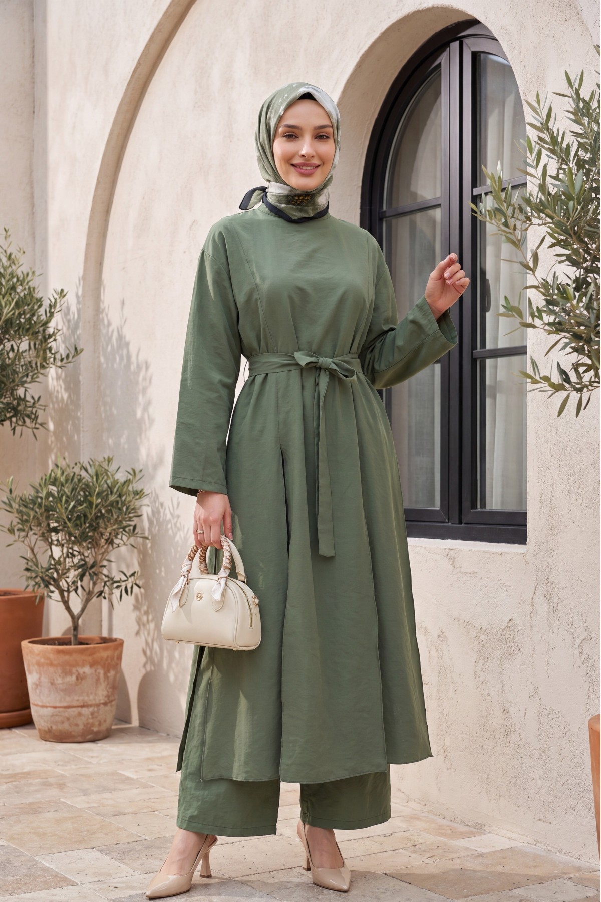 Modal Set with Long-Slit Tunic and Pocketed Trousers -Khaki