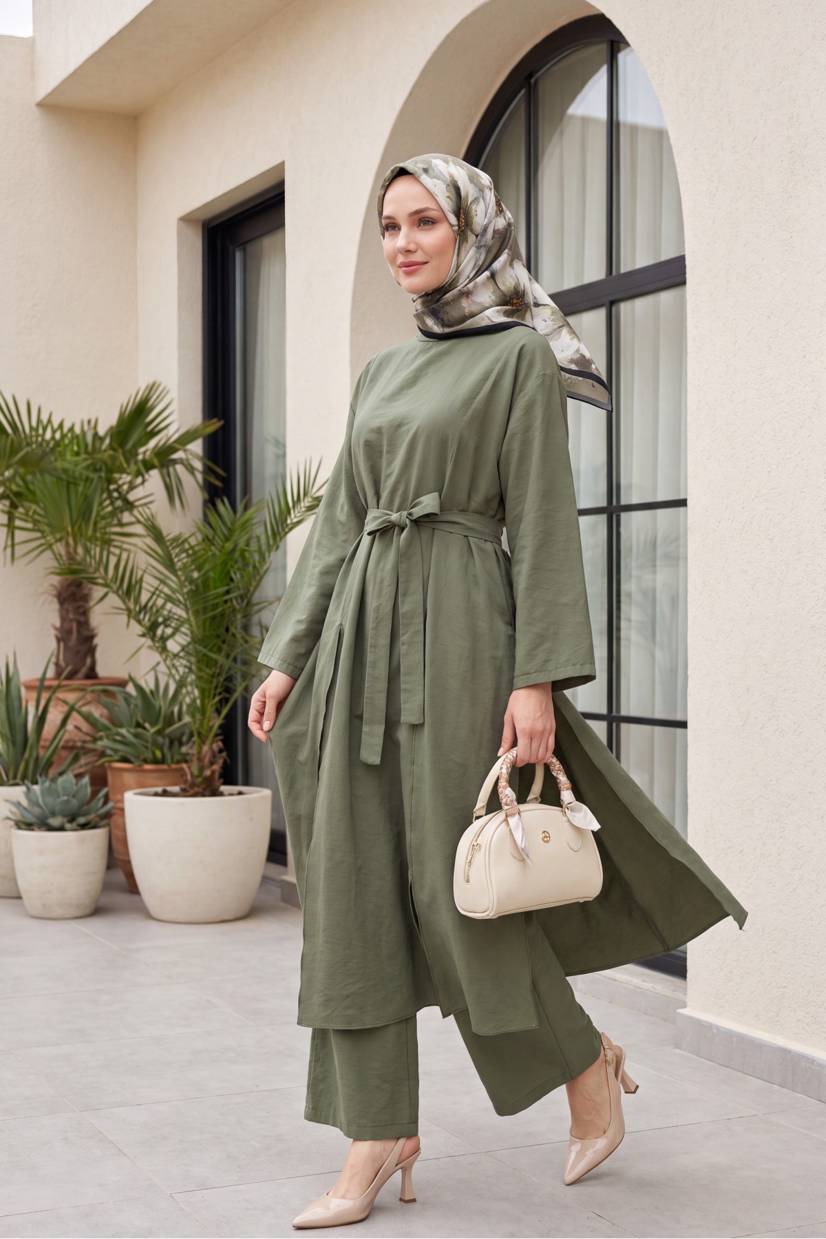 Modal Set with Long-Slit Tunic and Pocketed Trousers -Khaki