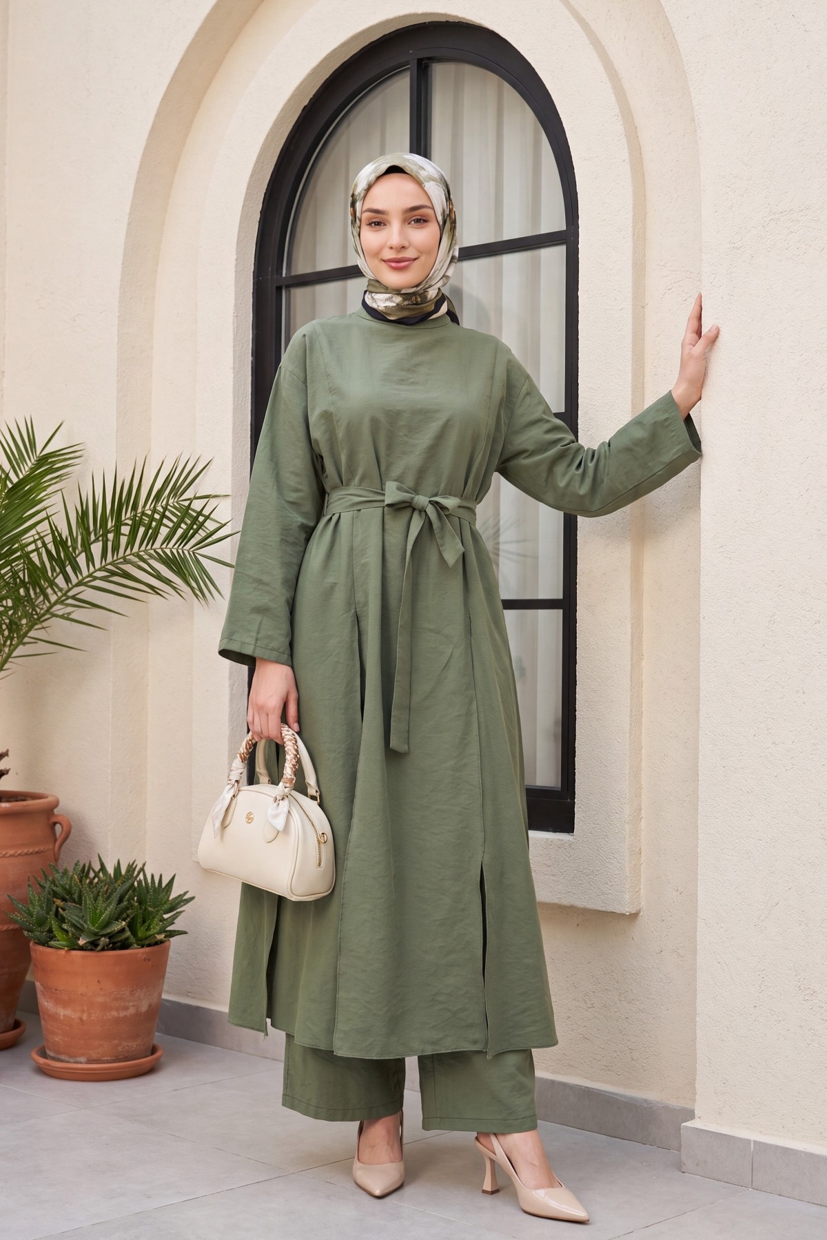 Modal Set with Long-Slit Tunic and Pocketed Trousers -Khaki