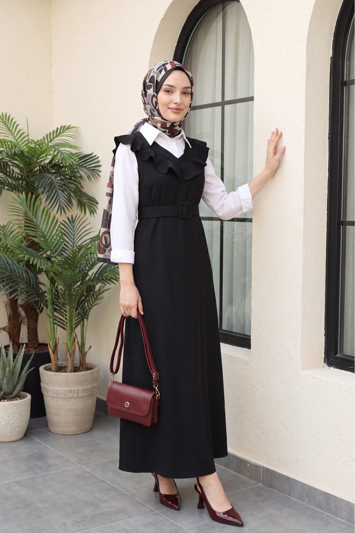 V Neck Long Gilet Dress    -Black