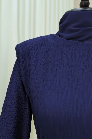 فستان من الكريب المبطن بالدانتيل -كحلي