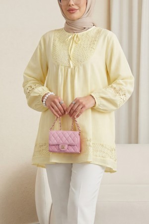 Dantel Detaylı Yakası Bağlamalı Kolu Lastikli Gömlek -Açık Sarı