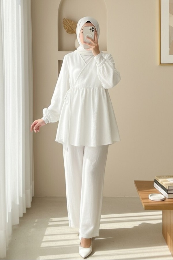 Elasticated Sleeves and Rope Tie Muslin Set -White