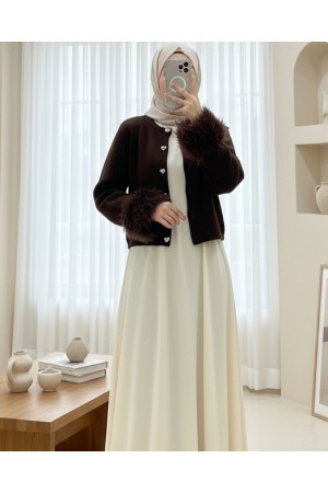 كارديجان محبوك على شكل قلب بأكمام مزينة بشراشيب -بني محروق