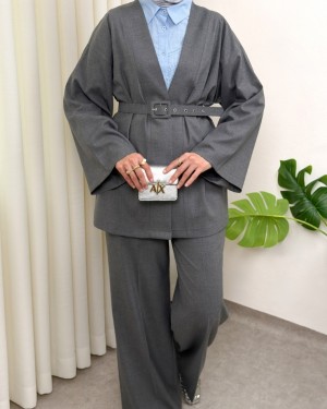 طقم كيمونو مع حزام وبنطال -لون مدخن