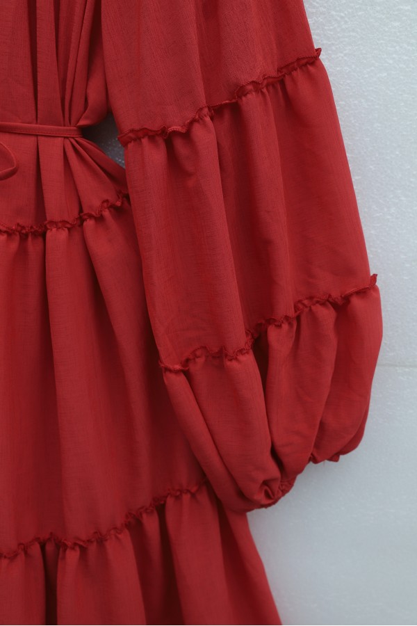 Layered ruffle detailed dress with elasticated sleeves and tie -Red