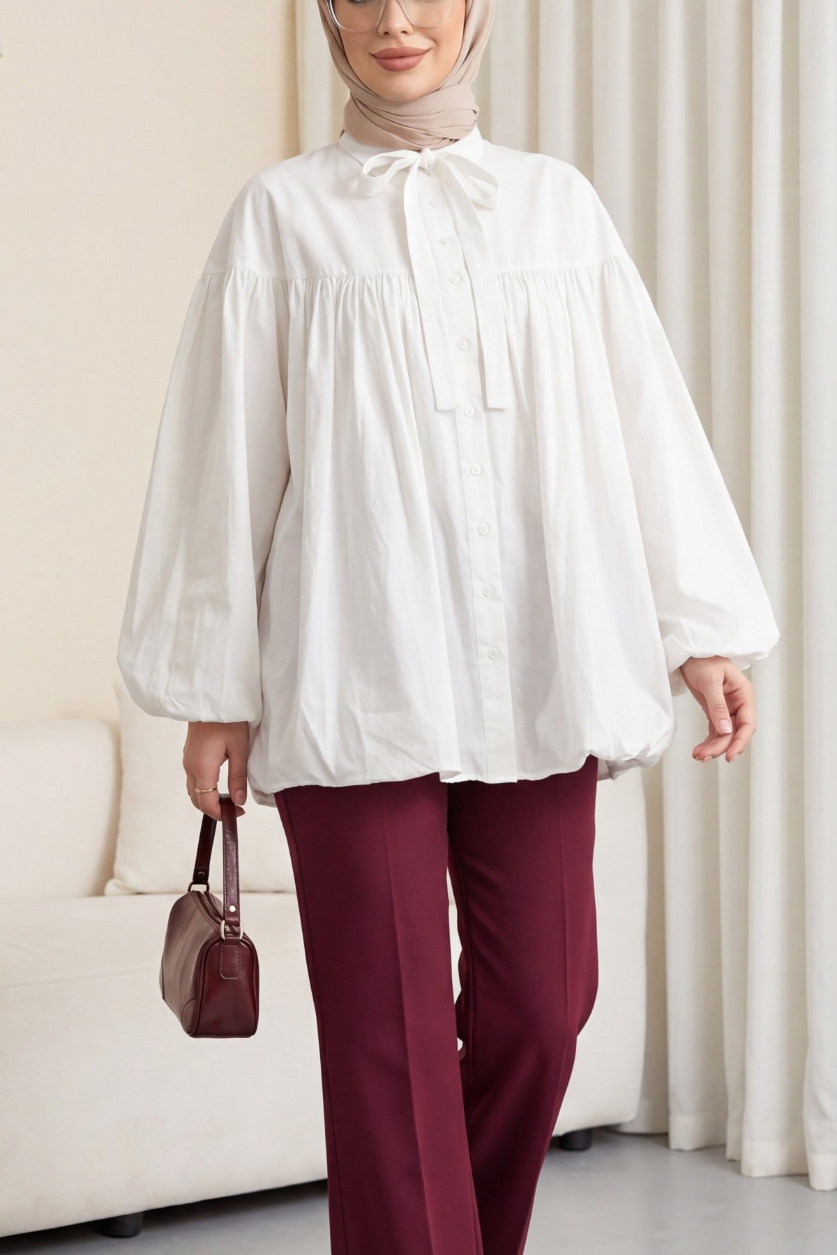 Yakası Bağcıklı Boydan Düğmeli Balon Kol Cupra Tunik -Beyaz