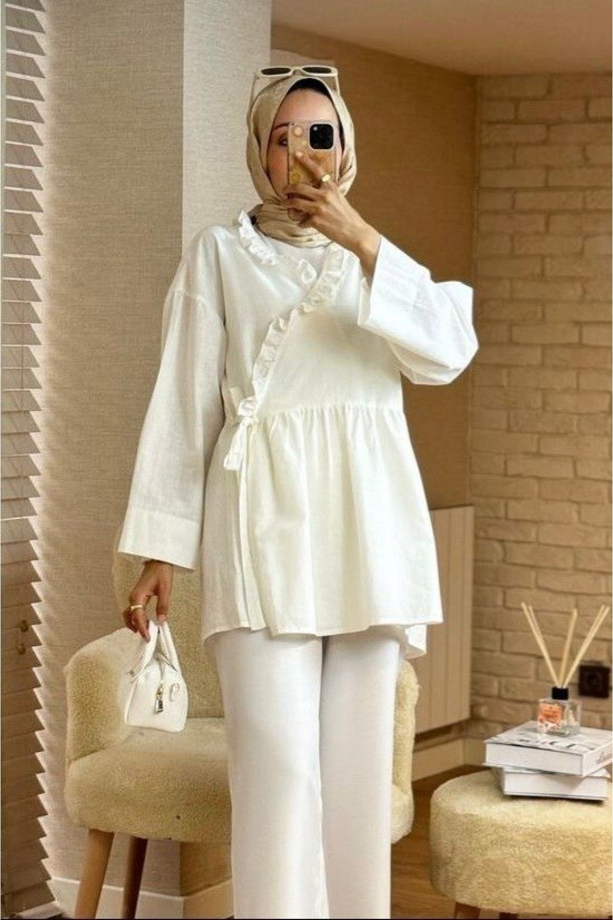 Yakası Fırfırlı Yandan Bağlamalı Keten Görünümlü Kimono -Ekru