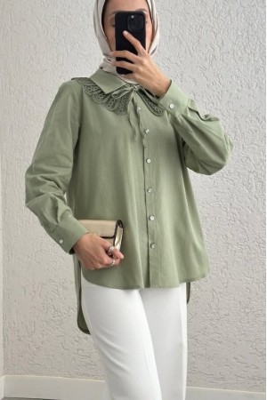 Yakalık Detaylı Arkası Uzun Düğmeli Gömlek -Çağla Y.