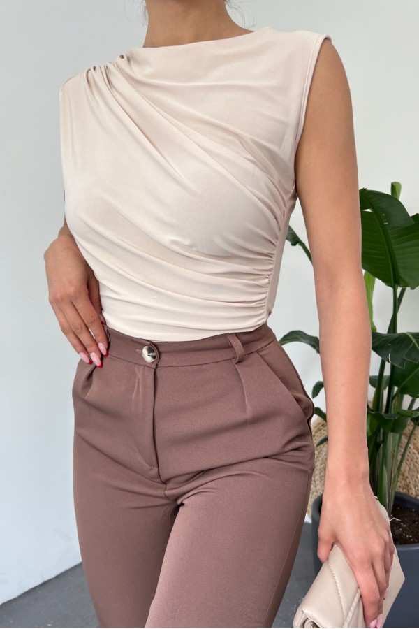 Crew Neck Zero Sleeve Sandy T-Shirt - Beige