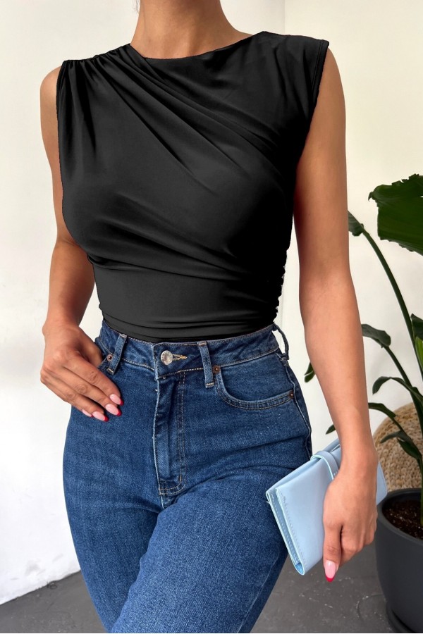Crew Neck Zero Sleeve Sandy T-Shirt -Black