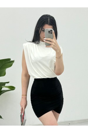 Sıfır Kol Vatkalı Sandy Bluz -Beyaz