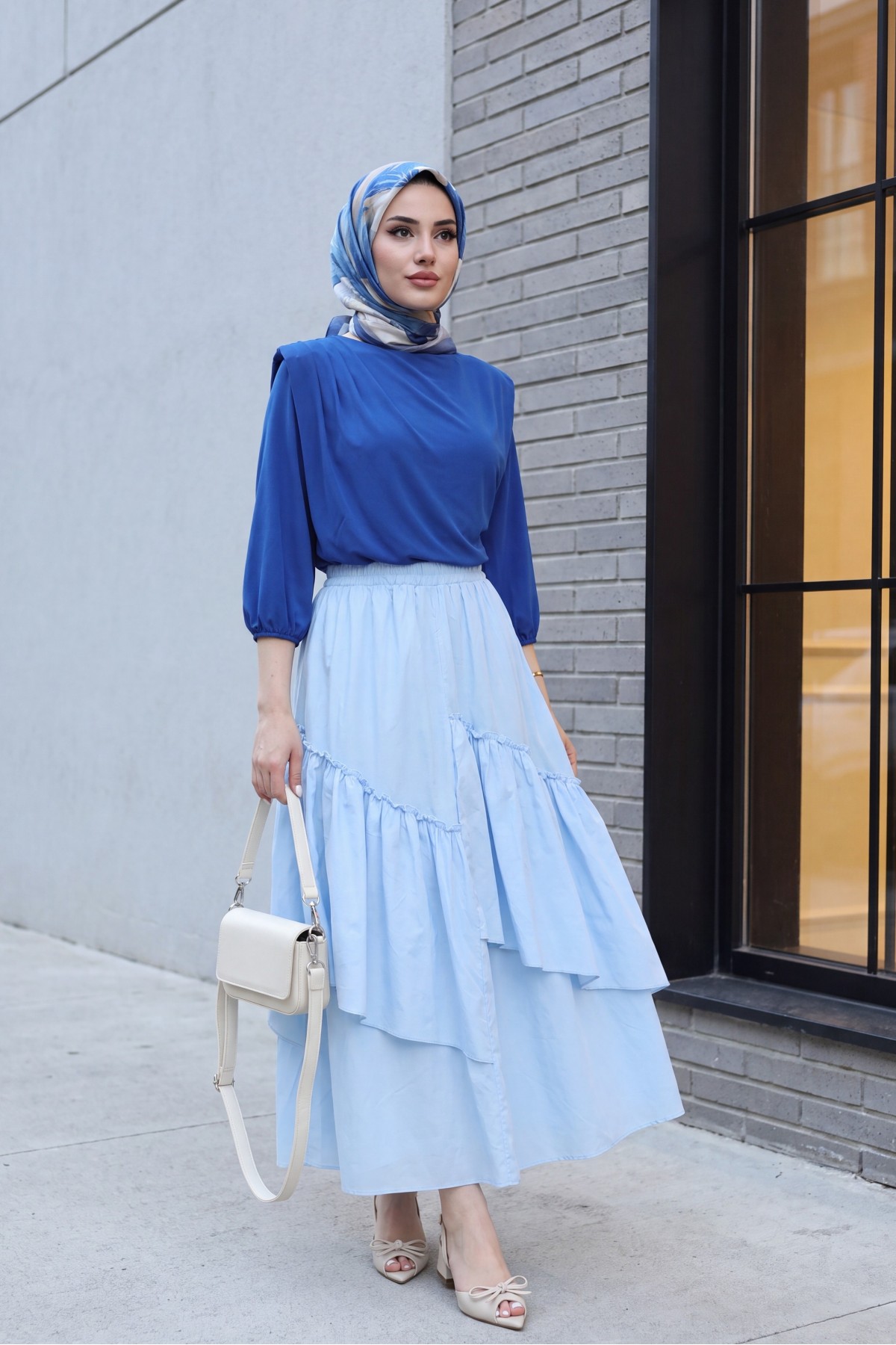 İçi Tulumlu Omuzdan Büzgülü Vatkalı Sendy Bluz -Saks