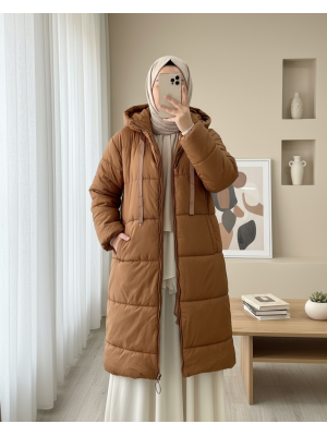 Kapşonlu Bağcık Detaylı Fermuarlı Şişme Mont -Taba