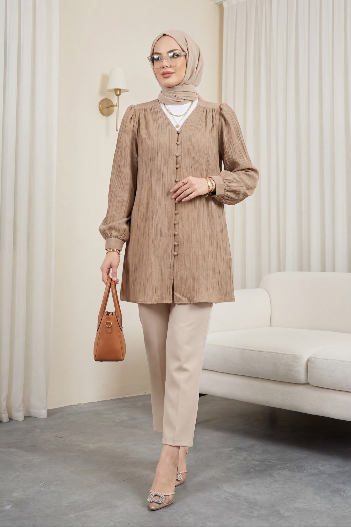 Top Button V-Neck Crinkle Shirt -Mink color