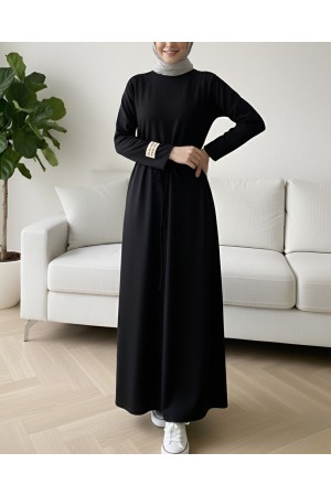 فستان أويشو برقبة دائرية وخصر مربوط -أسود