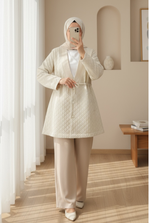 V Yaka Beli Bağcıklı Cepli Düğmeli Kap -Bej