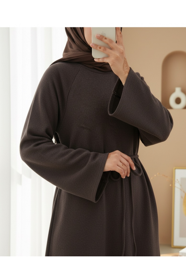 Round Neck Selanik Dress with Tie Waist -Brown