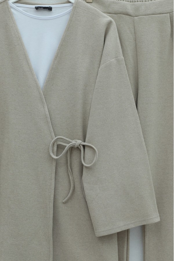 Cross-Laced Thessaloniki Kimono Set - Beige