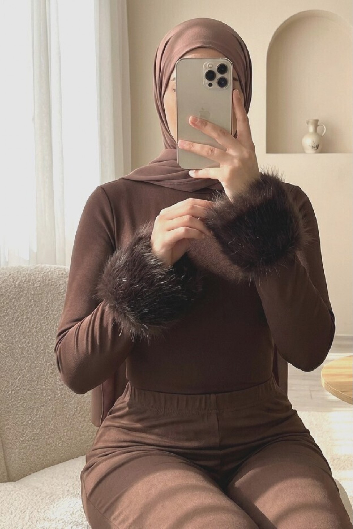 Fur Sleeve Half-Turtleneck Snap-On Bodysuit Blouse -Brown